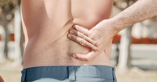 Physiotherapist or Chiropractor?